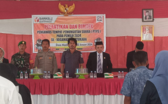 Ketua Bawaslu Kabupaten Muna Menghadiri Pelantikan dan Bimtek PTPS Kecamatan Batukara