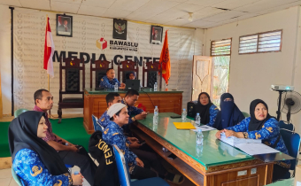 Ngobrol Kamis Satu Hari Banyak Makna